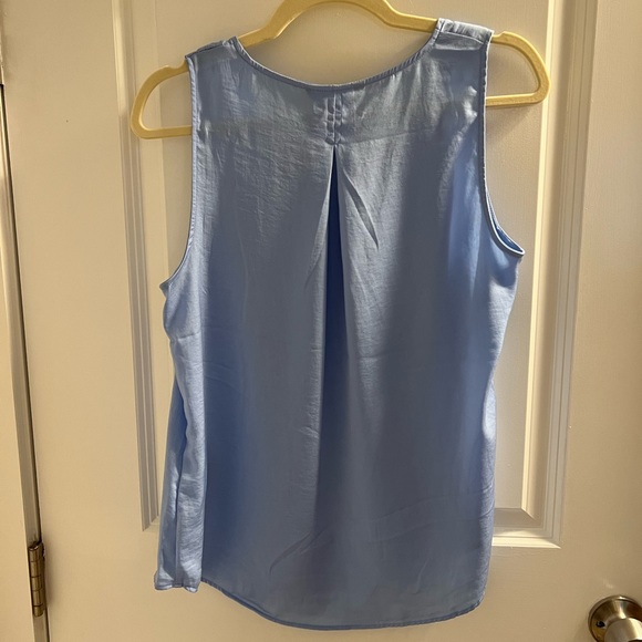 NWT Banana Republic sleeveless top - Picture 3 of 3